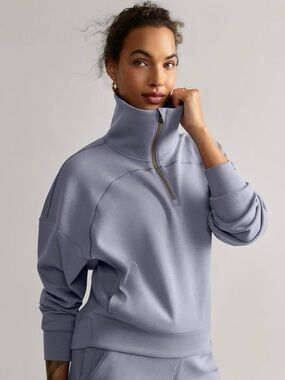 Rhone DreamGlow Half Zip Pullover Sweatshirt Gray Purple Size M Athletic Lounge